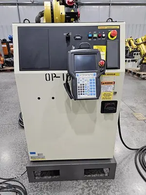 USED 2010 FANUC R-2000IB/210F