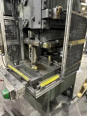 120 TON CLEARING-NIAGARA (NEW 1999) MODEL #E-110 OBS GAP FRAME PRESS, 6" STROKE: STOCK #20010