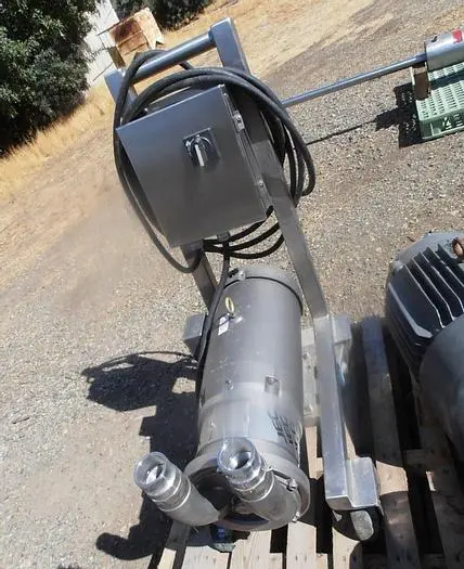 Pump, Centrif., 10 HP, S/st, 2" In/Out, Powder Pump #S741993