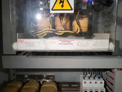 Allen-Bradley 1336 Plus II VFD Control Panel - 4x15HP - 600V - With TCI dv/dt Filters