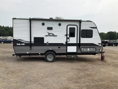 Used 2022 JAYCO JAY FLLIGHT Campers, Caravans, Motorhomes Michigan US | Miedema Asset Management Group #1321399