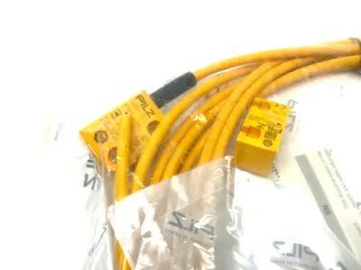 NEW PILZ RFID SAFETY SWITCH 2-SAFE SC OUTPUTS