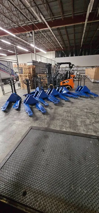 Used Pallet Jacks Pallet Jack Pallet Jacks US | Cool Fridge Guys INC #948615