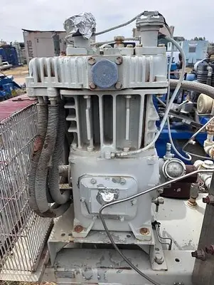 USED QUINCY 370