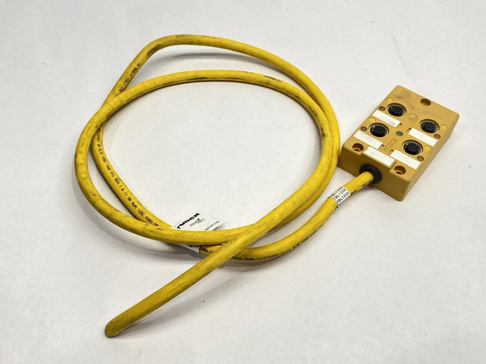 VB 40-P7X5-5 | Turck  4-Port Junction Box Female M12 5-Pin U7008 CUT CORD - Used