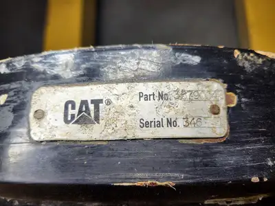 USED 2012 CATERPILLAR 3679004