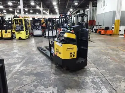 Used 2022 HYSTER BE080ZHD Pallet Jacks | Russell Equipment #723632