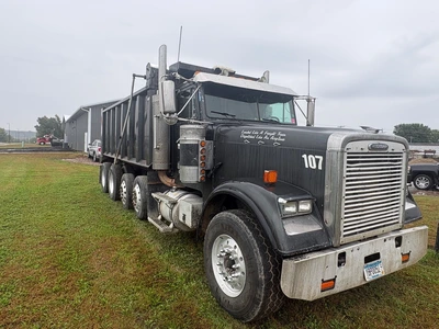 Used 2006 FREIGHTLINER FLD120SD Dump trucks Minnesota US | Proxy Equipment #1486175