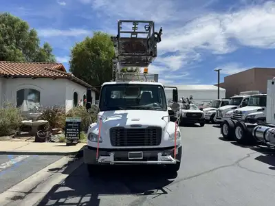 Used 2014 _UNKNOWN_ _UNKNOWN_ Bucket (boom) trucks California US | Commerce Truck Equipment Sales #1548709