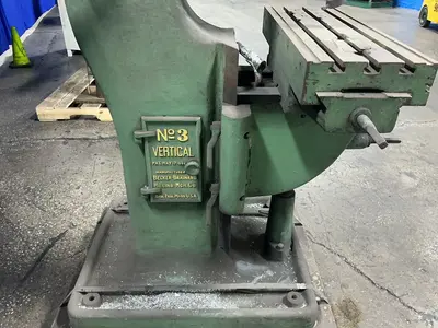 Used BECKERBRAINARD MILLING MACHINE CO. NO. 3 Heavy Duty & Sensitive Single Spindle Drills Ohio US | HGR 24 #1521415