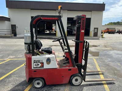 USED CLARK C500-25