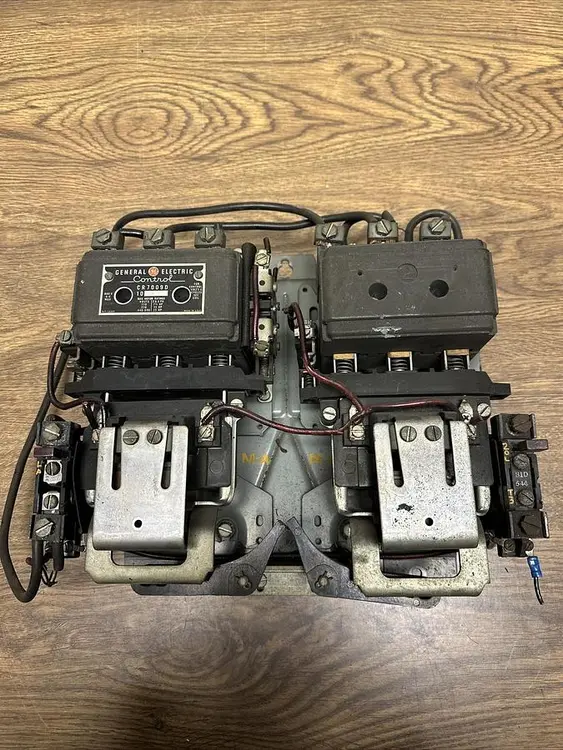 Used GE CR7009D 1010F Starters | Surplus Asset Holdings #1205066