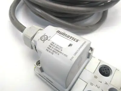Used Numatics Distribution Box 8 Port Parts (Hydraulics and Pneumatics) Michigan US | Maverick Industrial Sales #1400075
