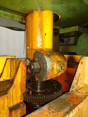 USED L&J EM275-42-24