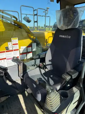 KOMATSU PC360 Excavator | Iron Listing (1)