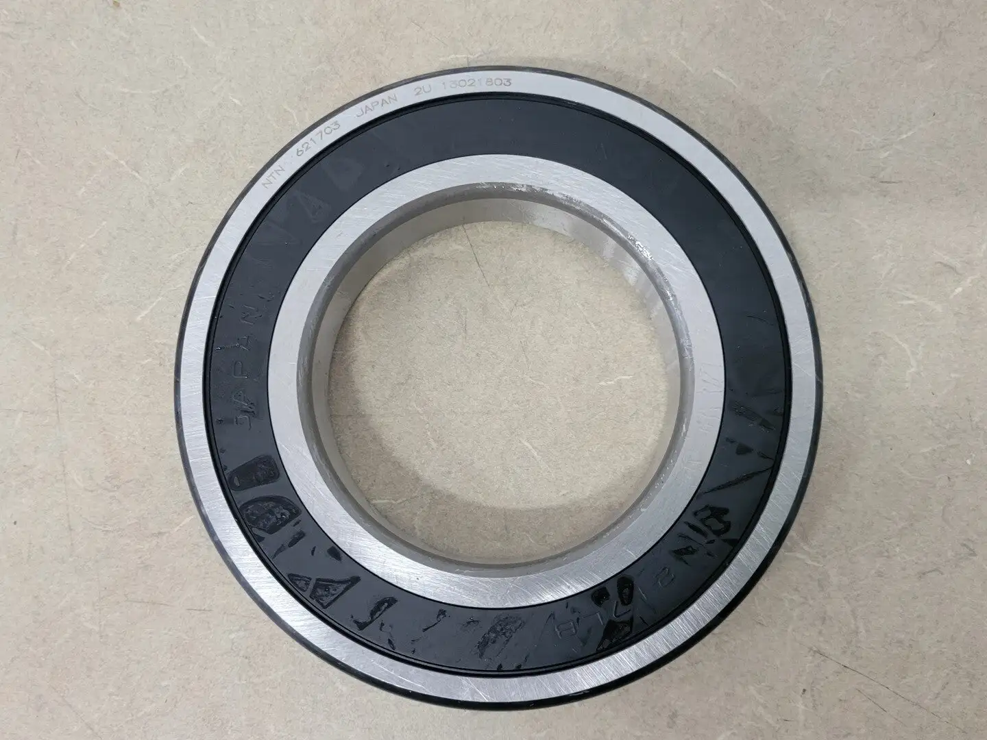 NEW NTN 6217C3