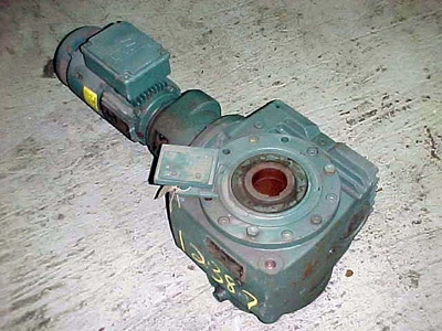 USED SEW EURODRIVE  DOWN DRIVE SHAFT MOUNT MIXER