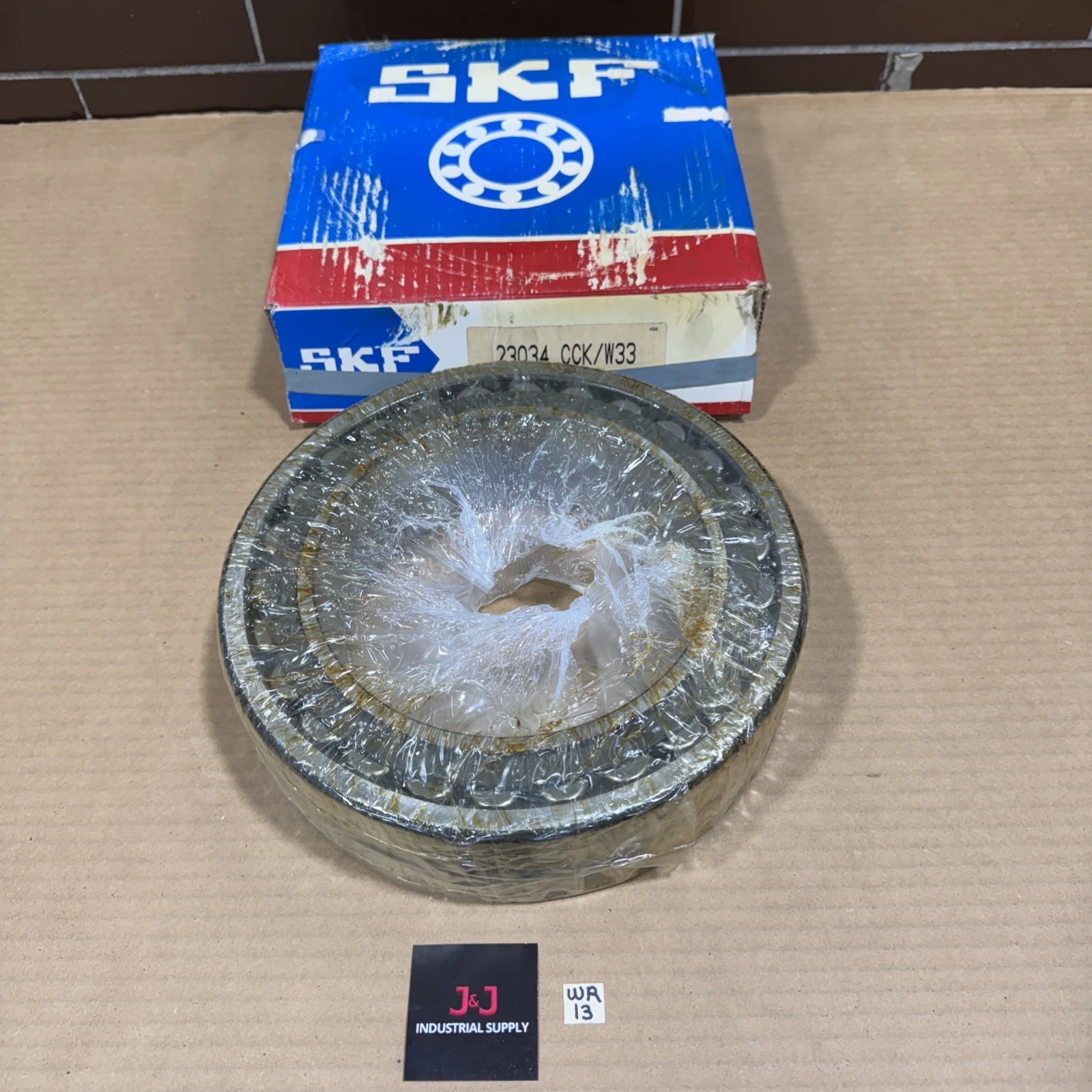 NEW SKF 23034 CCK/W33