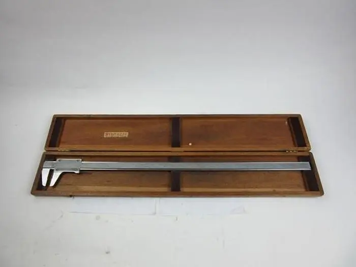 Starret Micrometer 26" Master Vernier Caliper