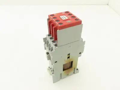 Allen Bradley 700S-CF620DJC Industrial Control Contactor Relay 600v 20A Lot of 7