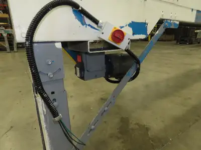 New London Engineering 8"x 20' Plastic Roller Belt Accumulating Conveyor 460V