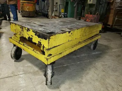 Large Yellow 6000# Scissor Lift on 4 Castors, 64'' x 36'' Platform