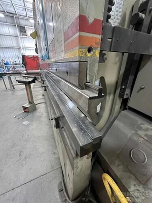 USED 2005 ACCURPRESS 713012