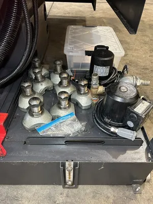 Used 2016 OKUMA GENOS M560-V Vertical Machining Centers California US | MachineStation #1466718