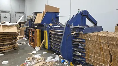 USED AMERICAN BALER 7242H-8T30 AUTO-TIE BALER