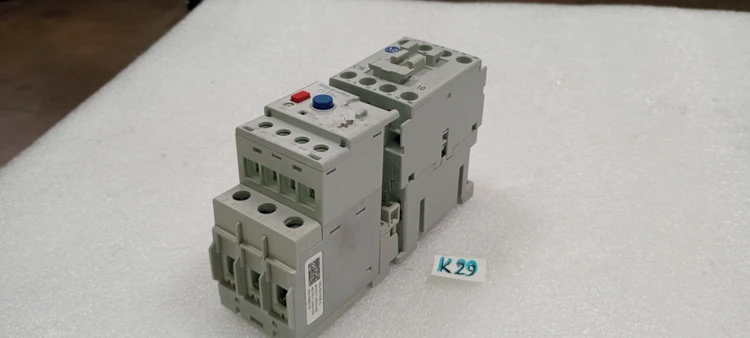 Used Allen-Bradley 100-C16E*10 Connector Accessories Arizona US | ASSET CONVERSION SPECIALISTS, INC. #324626