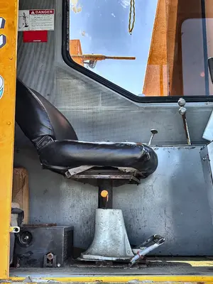 Used 1999 MANITOWOC 4100W II VICON Crawler Cranes Louisiana US | Proxy Equipment #1377769