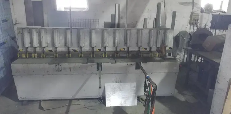 Used WRB 3150/2 Sheet Metal Shears CZ | Amaron s.r.o. #1061562