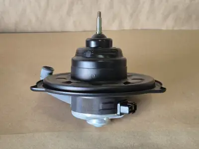 NEW TOYOTA GENUINE PARTS 87104-89110