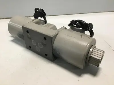 USED YUKEN DSG-03-3C40-D24-50210
