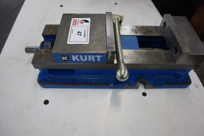 Used KURT WORKHOLDING SOLUTIONS D688 Vises Minnesota US | Machinesused.com #1365983