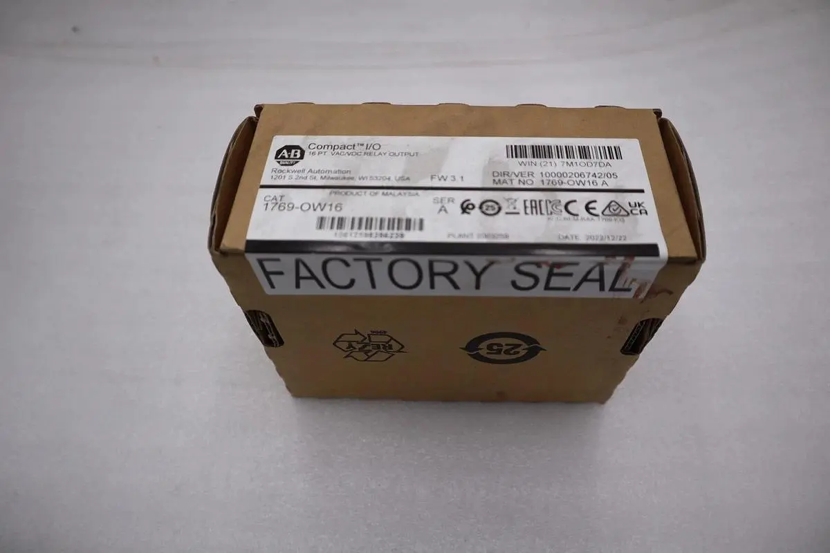Allen Bradley 1746-OW16 /A SLC 500 16-Ch N.O. Relay Output Module - STOCK GF61