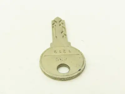 Vidmar 1219 A35 Stanley Cabinet Key A35 Cylinder Lock