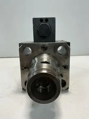 USED VICKERS DG4V-3-2A-M-U-B6-60