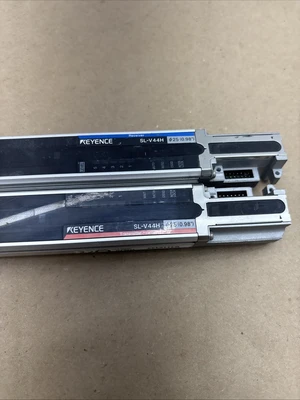 USED KEYENCE SL-V44H-T / SL-V44H-R