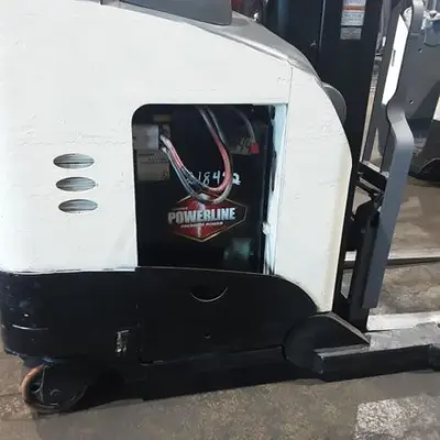 USED 2016 CROWN RR5725-45