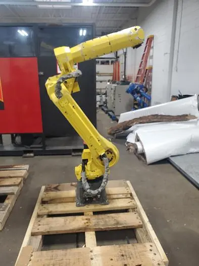 Used 2010 FANUC M-20IA Robots Ohio US | Six Axis Solutions #397814