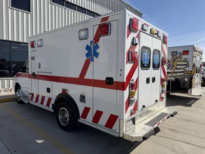 Used 2022 FORD MEDIX AMBULANCE Misc Trucks Minnesota US | Carco Truck & Equipment #1514044
