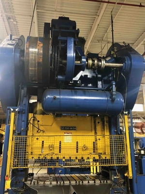 USED 1984 CLEARING S2-250-84-54