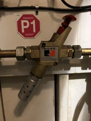 Ross D1523C7012 Lockout Valve