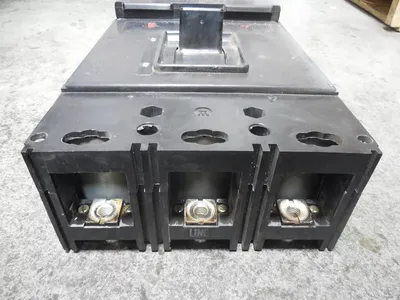 Westinghouse LAP3400PF Tri-Pac Circuit Breaker 400A Frame 225A Trip Used