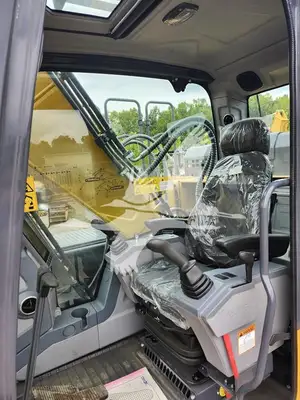 USED 2020 XCMG XE210U