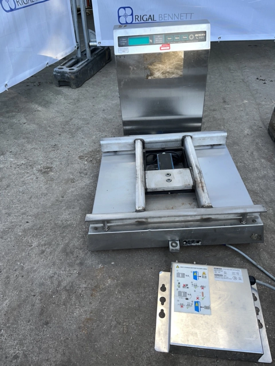 Avery L101 Digital Weighing Scales