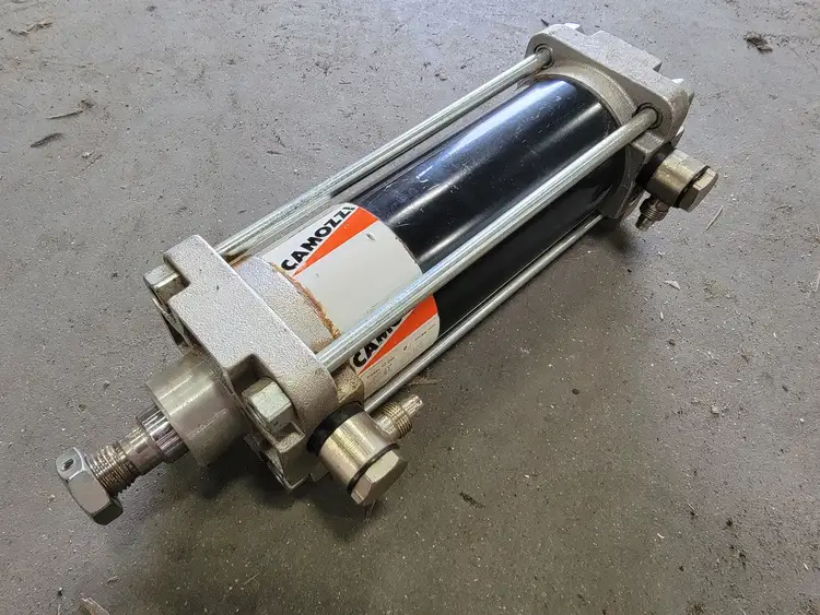 Used CAMOZZI 26N2A063A0105 Parts (Hydraulics and Pneumatics) British Columbia CA | Lenmark #266362