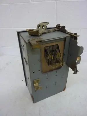 USED SQUARE D PQ-4606