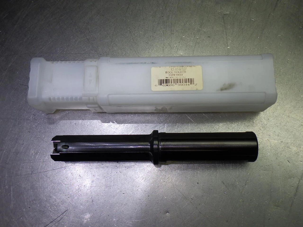 Dumont Coolant Thru Keyway Broaching Tool 32mm Shank 8.375" OAL 12-32-S (LOC1088B)